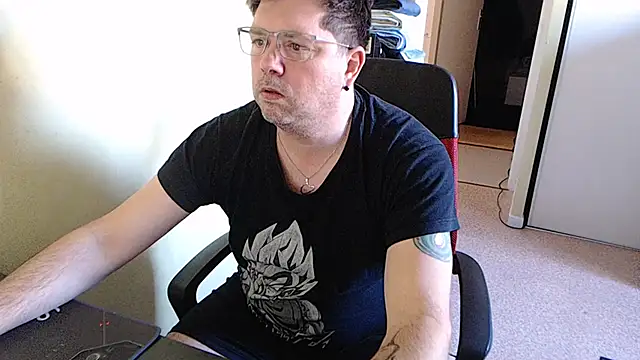 blueandwhite1 online show from February 6, 3:31 pm