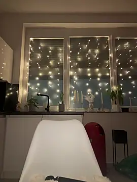 lisapeperoni online show from March 9, 10:03 pm