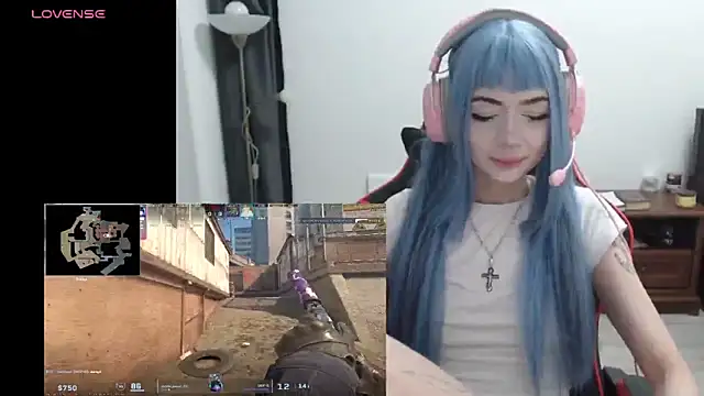 shadowraze228 online show from March 4, 5:41 pm