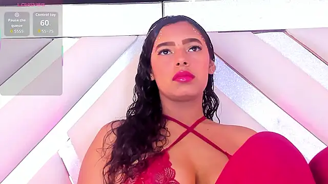 Zoe-Johnson  online show from February 1, 9:46 pm