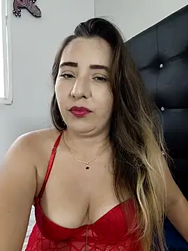 isabella lovem online show from February 2, 10:19 pm