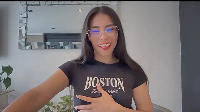 sasha jonne online show from January 11, 6:35 pm