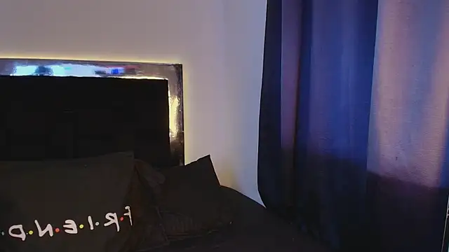 madisonwalkeeer online show from February 17, 7:31 pm