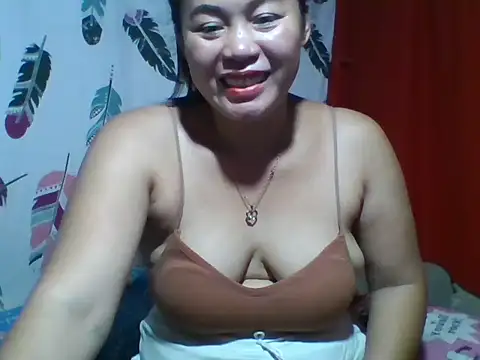 Snapshot of ManilaSunset_Palangga chatting on June 25, 5:12 am ManilaSunset Palangga online show from June 25, 5:12 am