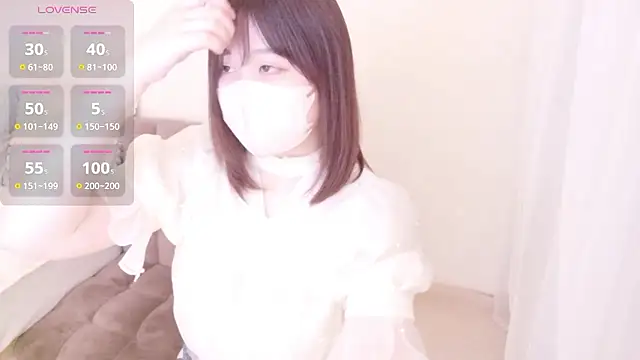 Snapshot of mi__san chatting on February 28, 12:06 pm mi san online show from February 28, 12:06 pm