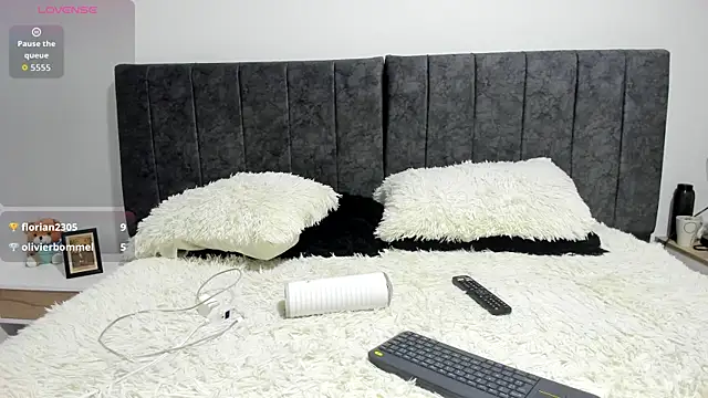 Snapshot of AlejandroLoouis chatting on September 18, 10:39 am AlejandroLoouis online show from September 18, 10:39 am