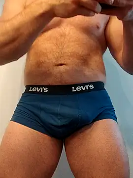 Snapshot of AlphaGymMale chatting on October 2, 10:00 am AlphaGymMale online show from October 2, 10:00 am