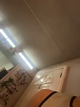 Snapshot of B3toBaby chatting on January 7, 11:07 pm B3toBaby online show from January 7, 11:07 pm