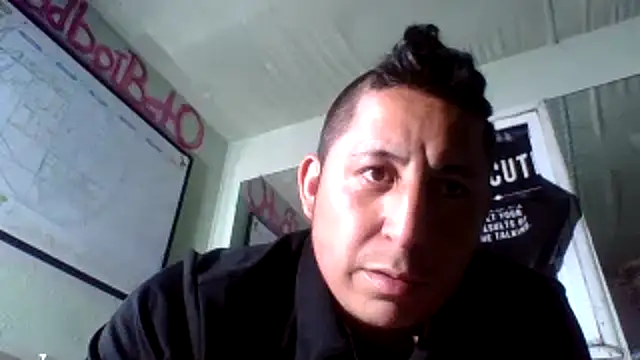 Snapshot of B3toBaby chatting on June 2, 11:34 am B3toBaby online show from June 2, 11:34 am