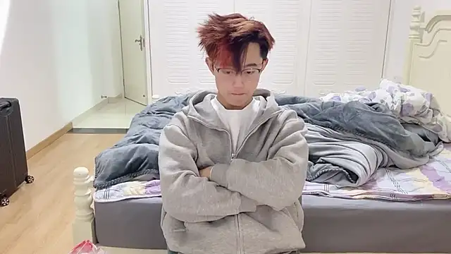 STxuguanhan online show from November 9, 9:40 am