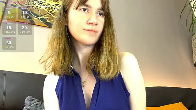 velina   online show from October 25, 6:13 pm