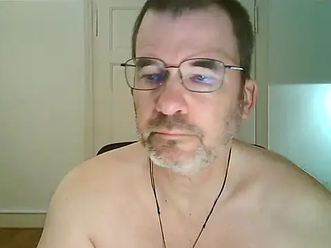 stallionrider88 online show from March 14, 11:21 pm