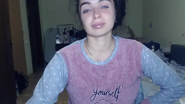 Melanie Lee online show from December 12, 7:26 pm