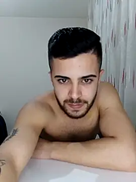 Ozi1910 online show from December 5, 4:14 pm