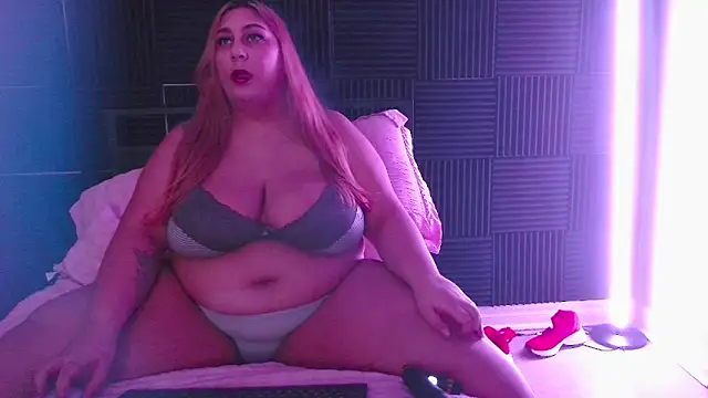 SpicyThic online show from March 22, 8:34 pm