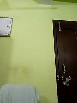 Snapshot of Mast-Haseena chatting on November 7, 2:44 am Mast-Haseena online show from November 7, 2:44 am