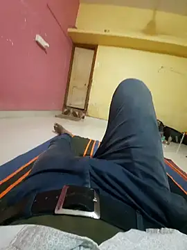 choot paglu online show from September 20, 8:26 am