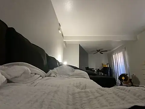 Snapshot of Lovingirl69 chatting on September 9, 11:15 pm Lovingirl69 online show from September 9, 11:15 pm