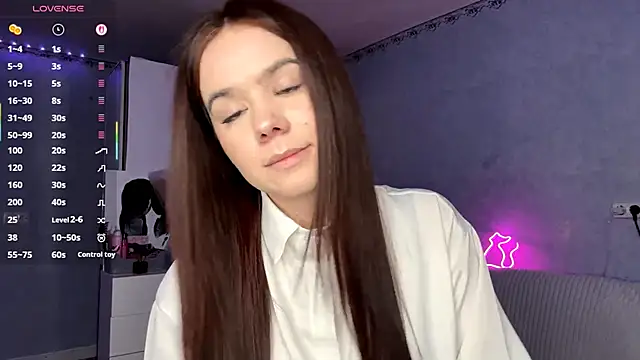 Lia rise online show from March 15, 1:28 pm