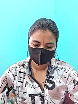 Snapshot of DivyaBhabhi69@xh chatting on May 10, 5:56 am DivyaBhabhi69xh online show from May 10, 5:56 am