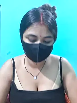 Snapshot of DivyaBhabhi69@xh chatting on May 28, 5:43 pm DivyaBhabhi69xh online show from May 28, 5:43 pm