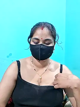 Snapshot of DivyaBhabhi69@xh chatting on July 6, 3:58 pm DivyaBhabhi69xh online show from July 6, 3:58 pm