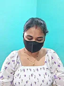 Snapshot of DivyaBhabhi69@xh chatting on July 7, 9:46 am DivyaBhabhi69xh online show from July 7, 9:46 am