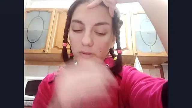 SinlessTaking online show from October 22, 4:18 pm