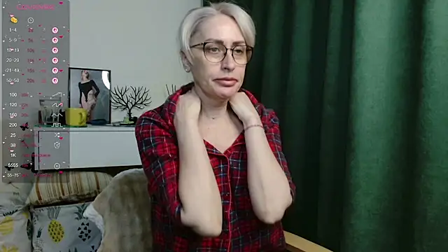 PamellaMurphy online show from May 17, 11:56 pm