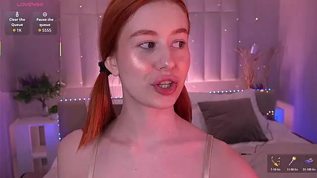 Snapshot of Lisafoxy_ chatting on November 29, 1:19 am Lisafoxy online show from November 29, 1:19 am