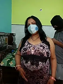 Snapshot of Renu_bhabhi03 chatting on October 22, 12:38 pm Renu bhabhi03 online show from October 22, 12:38 pm