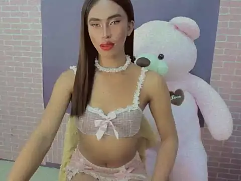 secretmiller  online show from December 3, 4:05 pm