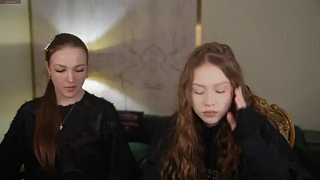 Ella 054 online show from February 25, 11:36 pm