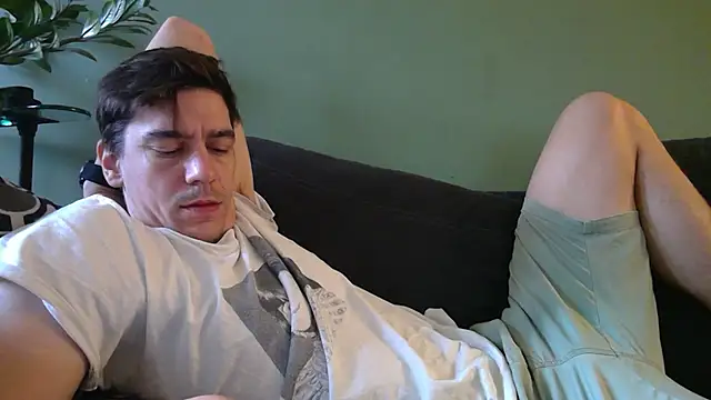 Snapshot of Ador_mask chatting on September 13, 12:49 pm Ador mask online show from September 13, 12:49 pm