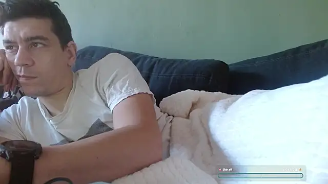 Snapshot of Ador_mask chatting on November 29, 4:32 pm Ador mask online show from November 29, 4:32 pm