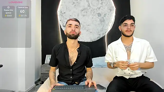 marcoAndMathew online show from October 16, 1:01 pm