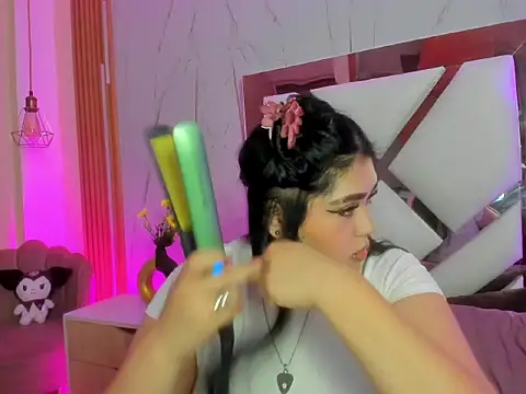 im bunny   online show from March 5, 11:28 am