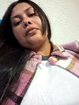 Snapshot of Alessandraa- chatting on June 9, 2:12 am Alessandraa- online show from June 9, 2:12 am