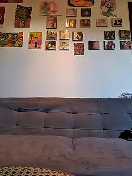 marixaballi online show from December 17, 9:10 pm