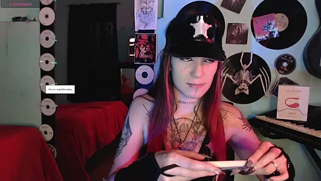 lilithword online show from October 11, 7:01 pm