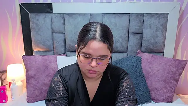 Snapshot of SamanthaPaImer chatting on October 7, 6:05 pm SamanthaPaImer online show from October 7, 6:05 pm