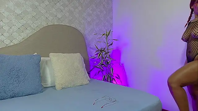 RILLEY ALLEN online show from November 6, 7:15 pm