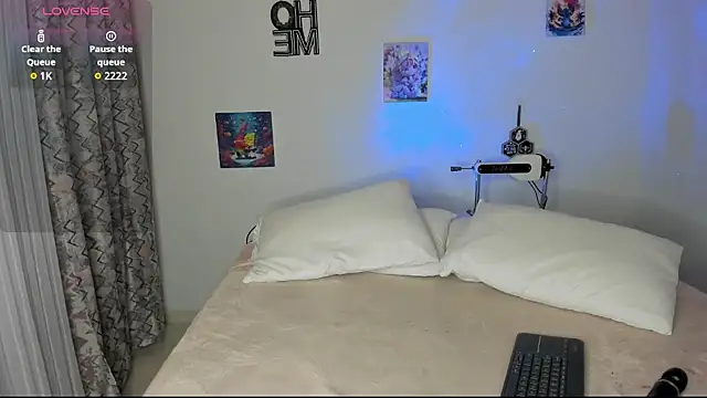 Snapshot of Natalia__Miller chatting on November 20, 8:19 pm Natalia Miller online show from November 20, 8:19 pm