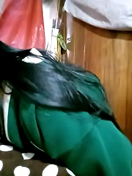 Snapshot of hera-00 chatting on November 11, 7:52 am hera-00 online show from November 11, 7:52 am