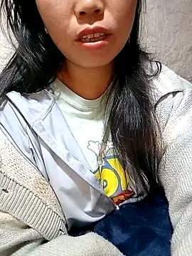 Snapshot of hera-00 chatting on December 1, 10:59 pm hera-00 online show from December 1, 10:59 pm