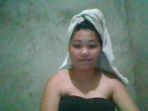 Snapshot of nikki_zapphire chatting on July 1, 1:51 am nikki zapphire online show from July 1, 1:51 am