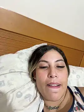 Snapshot of obedient_whore_messyy chatting on September 17, 4:58 am obedient whore messyy online show from September 17, 4:58 am