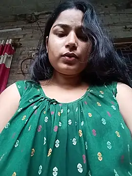 Snapshot of Hot-Jasmin chatting on July 2, 12:43 am Hot-Jasmin online show from July 2, 12:43 am