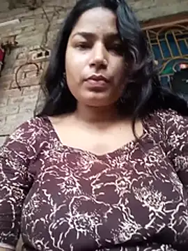 Snapshot of Hot-Jasmin chatting on July 3, 2:07 am Hot-Jasmin online show from July 3, 2:07 am
