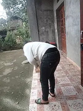 Phuong xxx online show from February 6, 12:04 am